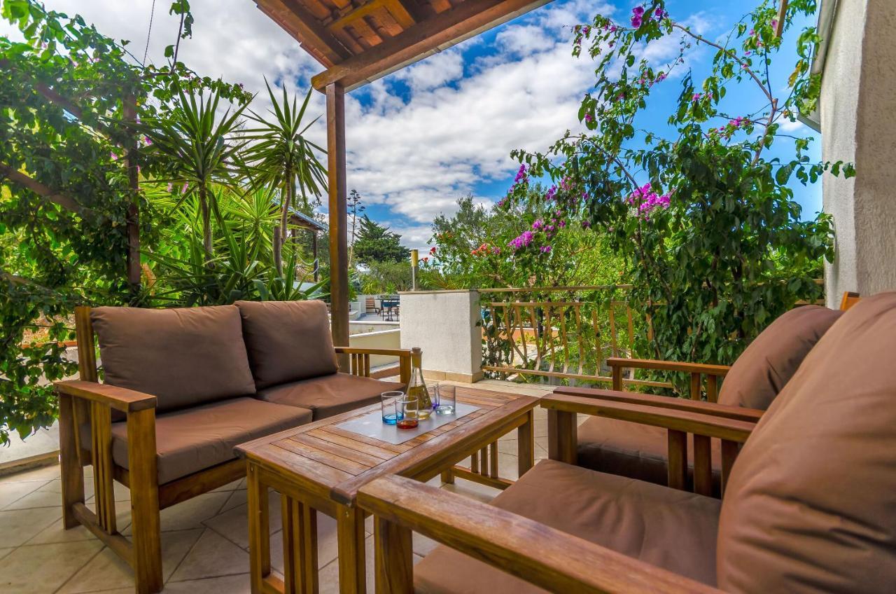 Apartment Piveta Trogir Eksteriør billede