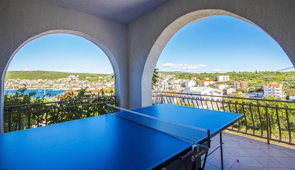 Apartment Piveta Trogir Eksteriør billede
