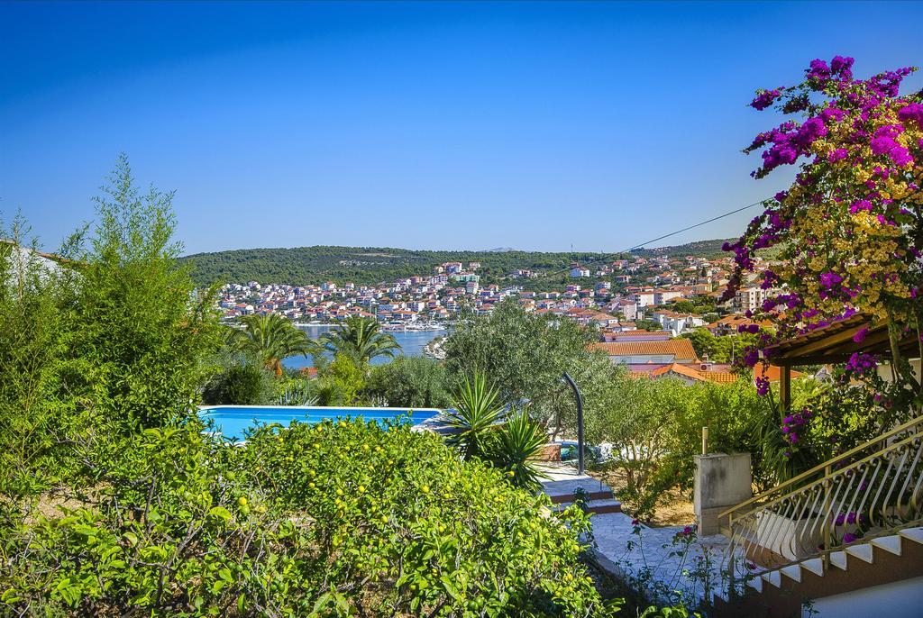 Apartment Piveta Trogir Eksteriør billede