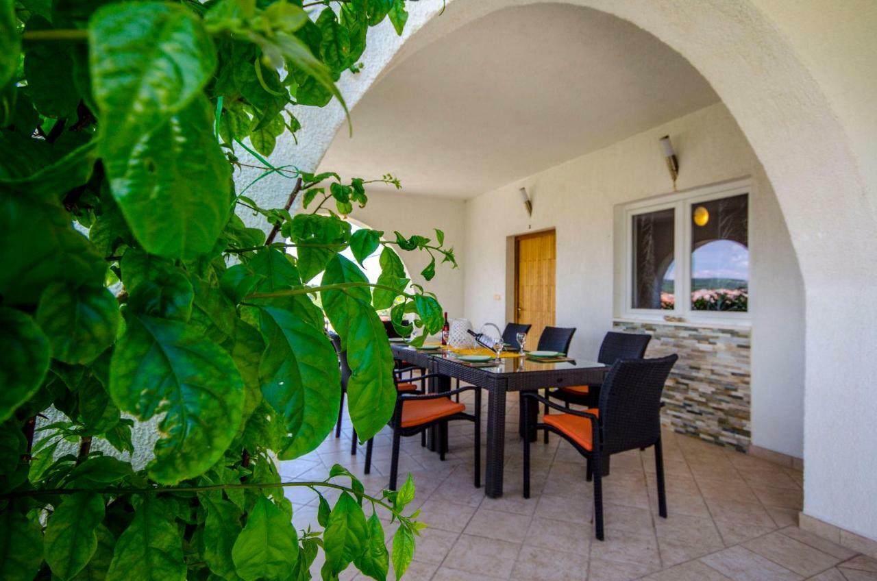 Apartment Piveta Trogir Eksteriør billede